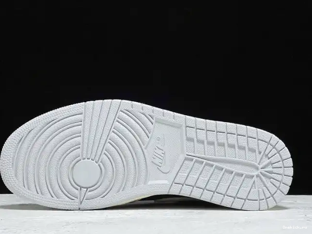 One Kick Jordan OG Neutral Retro 555088-018 Grey Air 1 High 0614